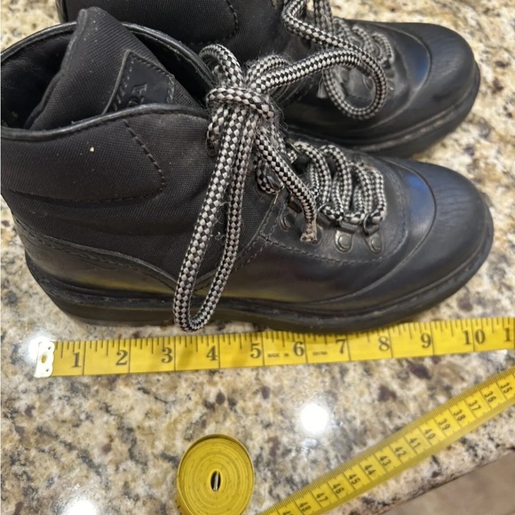 PRADA Women Black Leather
Combo HIKING SHORT
BOOTS LACE UP 37.5 Italian
7.0 US - Picture 8 of 8